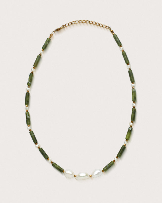 Ruva | Olive green Jade & Pearls
