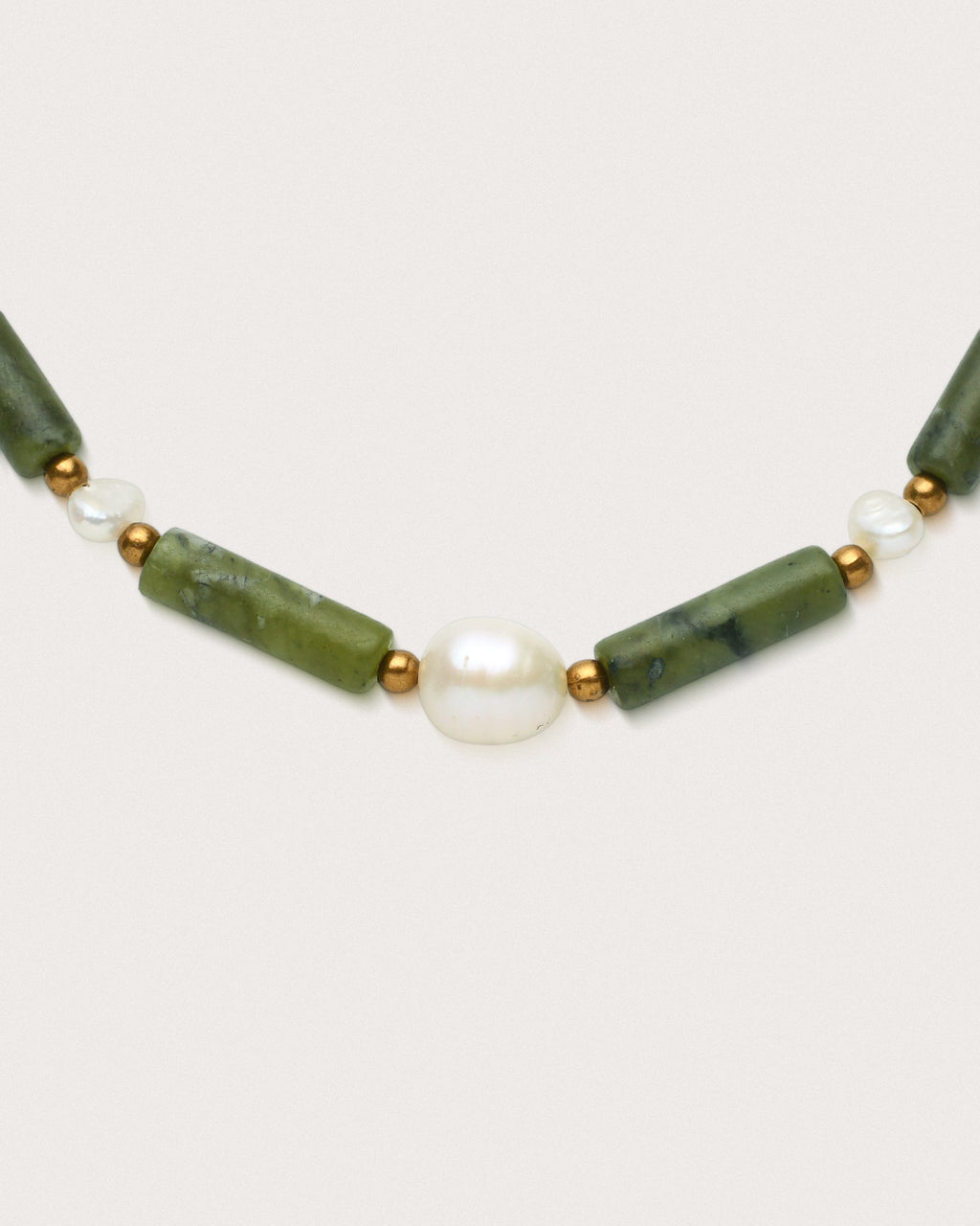 Ruva Bracelet | Olive green Jade & Pearls