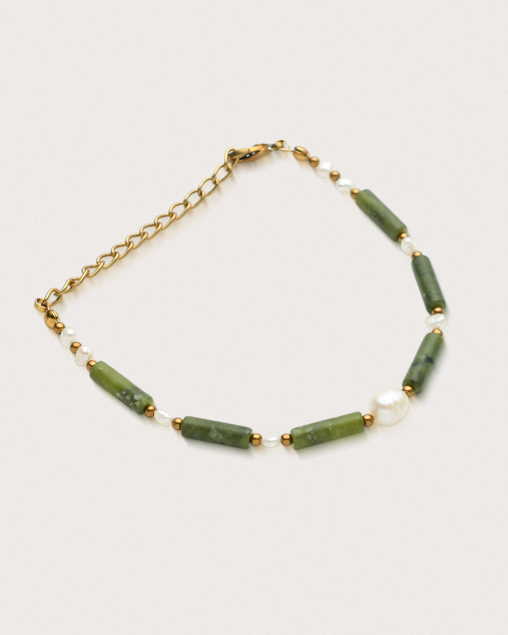 Ruva Bracelet | Olive green Jade & Pearls