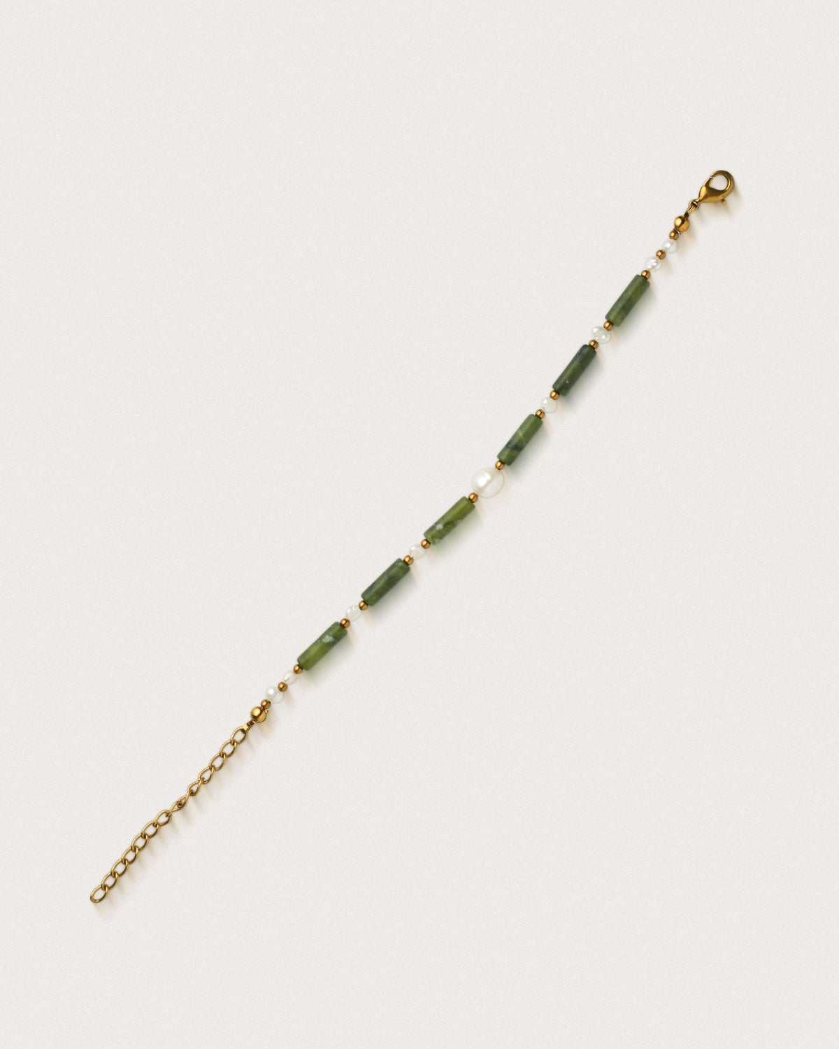 Ruva Bracelet | Olive green Jade & Pearls